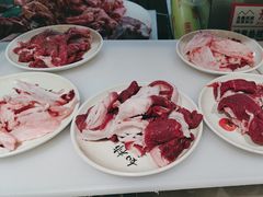 -嘎琉鲜切牛肉自助火锅