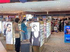 -王权免税店(廊曼机场店)