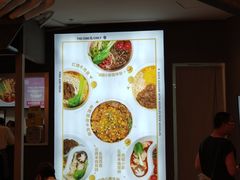 -上海世茂广场(南京东路店)