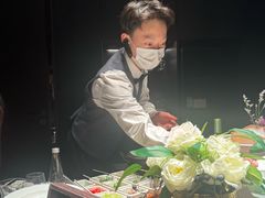 -左庭右院鲜牛肉火锅黑金店(陆家嘴中心店)