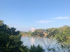 -森波拉火山温泉