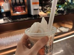 冰淇淋-鼎香缘海鲜自助火锅烤肉(锦辉购物广场店)