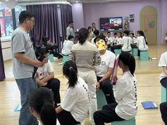 -小荧星艺校(大宁分校)