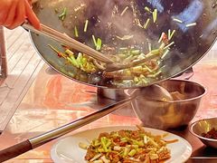 -洪霞餐馆·川菜·鲜货现炒(两江春城店)