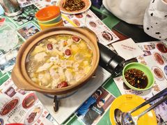 花雕醉鸡煲-憶廟街 X 沙角邨(太古城店)
