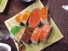 -唐拉雅秀酒店-西锦汇空中BBQ·思创餐厅