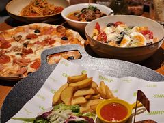 -JINNS锦时 steak&pizza(浸信会礼拜堂旧址店)