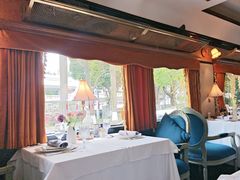 -火车头法国西餐厅