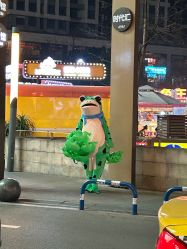 -V8潮牌·接发烫染连锁