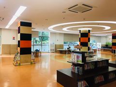 -龙泉图书馆