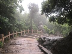 -灵岩山风景区