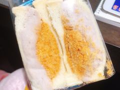 -沁屋面包店(人民东路店)