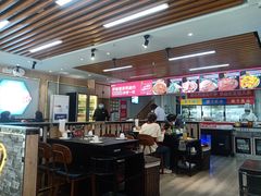 -渝里重庆火锅(航天城店)