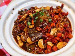 -辣小鲜·南昌大排档(船山路店)