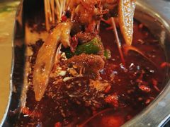 -七婆串串香(育秀路店)