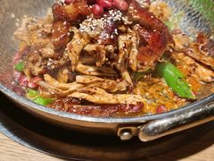 擂辣椒手撕鸡-吃饭皇帝大(解放西路店)