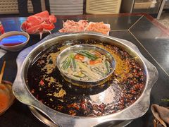 -邓莽子老火锅(中兴路总店)