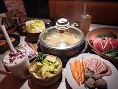 -芸山季·云南野生菌火锅(人民广场来福士店)