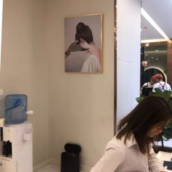 前台-3AM HAIR SALON烫发染发接发