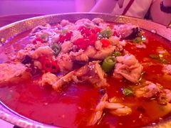 -海盗船. 龙虾烧烤. 酒馆