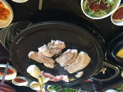 Dombe豚(黑猪肉街店)-Dombe豚(黑猪肉街店)