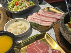 -炙城·韩式烤肉(南京东路店)