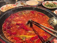 -牛市坎火锅(建设路店)