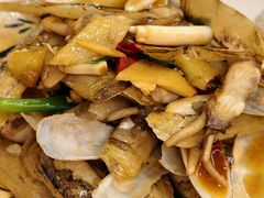 -手抄板凳江南菜(湖滨商业街店)