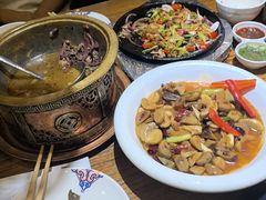 -蒙亨·手把肉·蒙古包文化主题餐厅(天恒广场店)