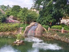 -江门古兜温泉小镇