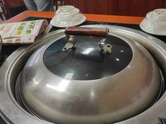 -九妹农家大铁锅东北菜(江湾店)