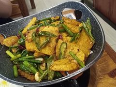 -东北人家铁锅炖(鞍山路店)