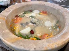 高汤锅底-抚仙湖生态石锅鱼野生菌(告庄店)