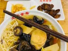 -龙华素斋(龙华路店)