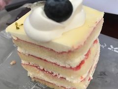 -皇冠幸福里动物奶油生日蛋糕(马祖路店)