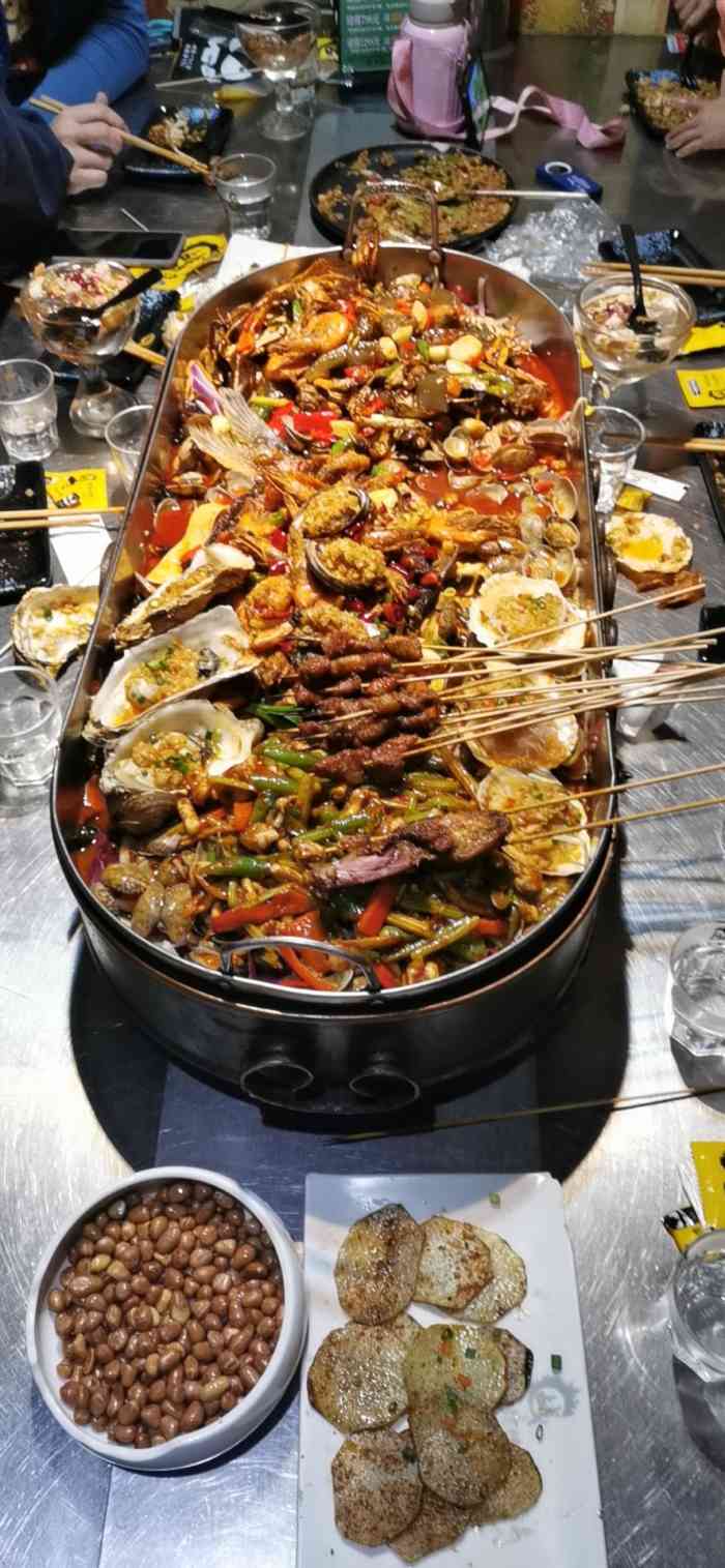 战友蚝情(嘉华店)-"环境挺好的,味道不错,上菜速度也很快,服.