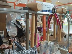 -十八字金·银饰·拼豆·开蚌DIY(魏公芳华里店)