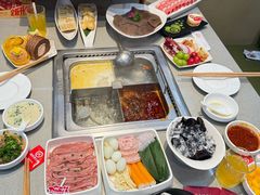 -海底捞火锅(让胡路万达店)