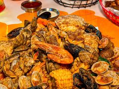 -The Boiling Crab宝灵蟹手抓海鲜(中国首店)