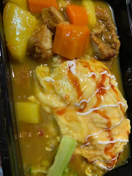 这个外卖是真的可以咖喱鸡排蛋包饭