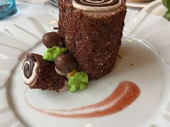 招牌树根蛋糕-莫斯科餐厅