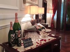 -Salon de Ville浦江汇(上海外滩华尔道夫酒店店)