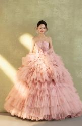 -喜爱高定婚纱摄影