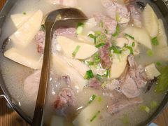 -蜜桃餐厅·伴山(湖滨商业街店)