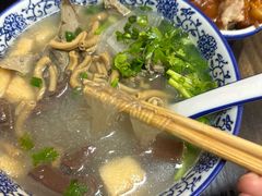 -小潘记鸭血粉丝汤