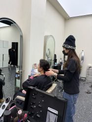 -Hair Co.一间沙龙