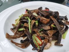 -金稼园·金平湖农家菜