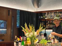 -毛毛虫酒吧