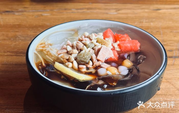 半步颠·小龙虾·川菜(旗舰店)冰粉图片