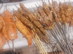 -三个大叔烤羊肉串·歌手驻唱·碳烤鲜肉(西三旗店)